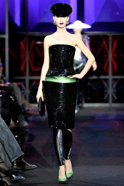 Look 23